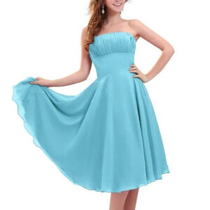 FOREVER YOURS | NWT Malibu Strapless A-line Flare